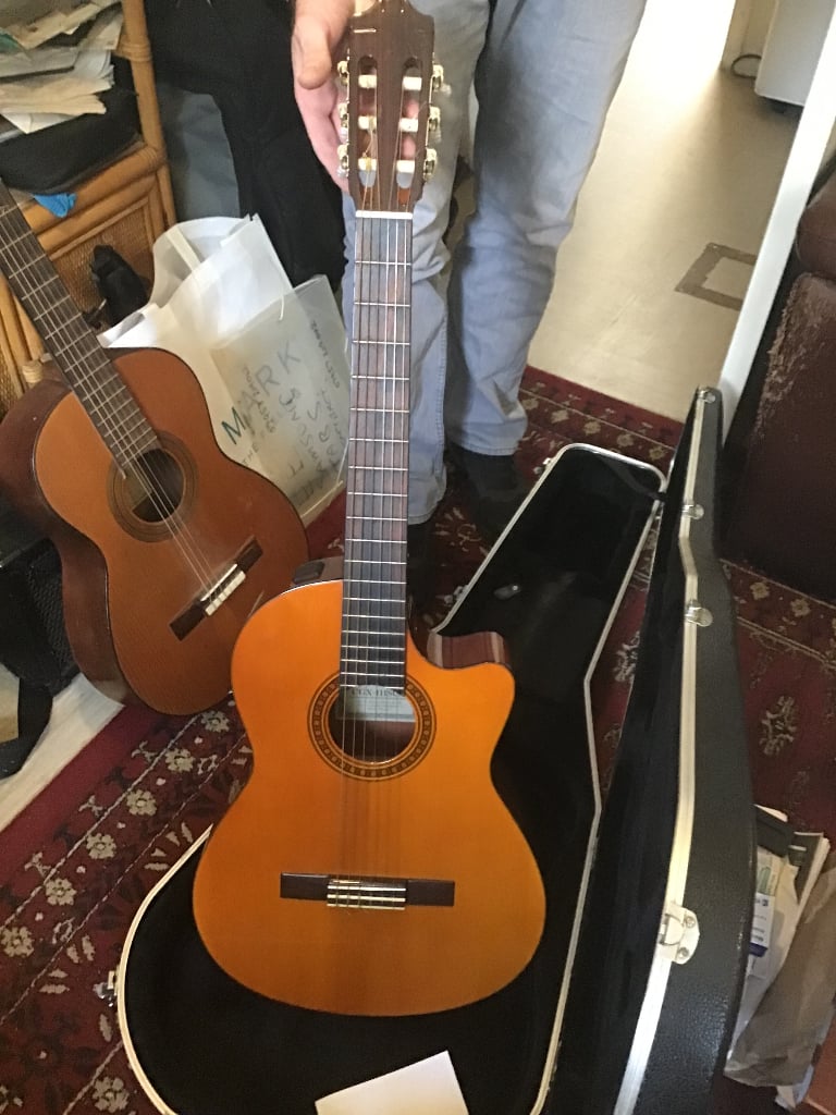 Yamaha CGX-111SCA
