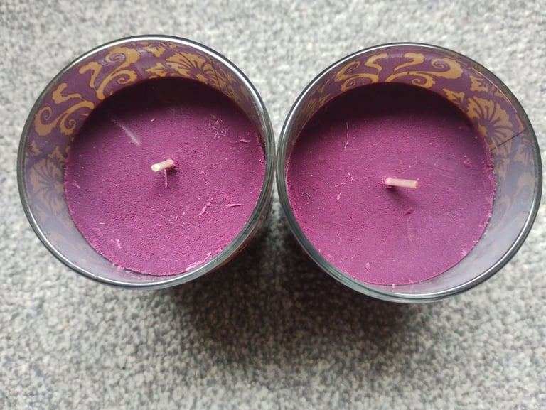 Candle bundle, candles and free candle / tealight holders 