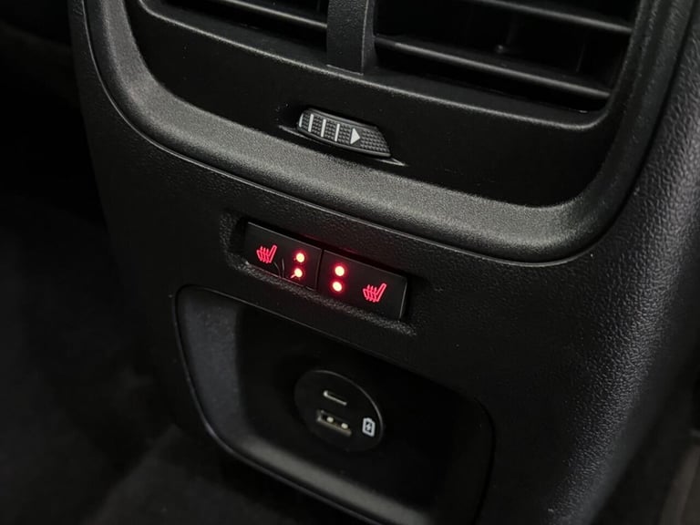 2022 Ford Kuga 2.5 Duratec 14.4kWh ST-Line X Edition CVT Euro 6 (s/s) 5dr HATCHBACK PETROL/ELECTR...