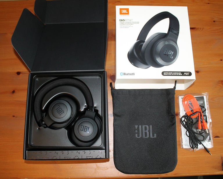 JBL E65 BTNC in Black Matte – Over Ear Wireless Bluetooth Headphones – Active Noise Cancelling 