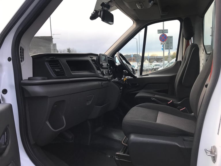2021 Ford Transit 2.0 350 EcoBlue Leader Manual L4 Euro 6 (s/s) 2dr CHASSIS CAB Diesel Manual