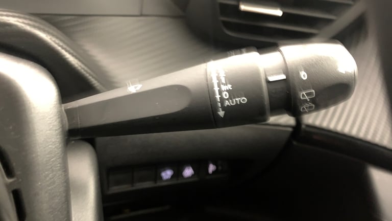 2022 Peugeot 2008 1.2 PureTech Allure Premium SUV 5dr Petrol Manual Euro 6 (s/s) (100 ps) SUV Pet...