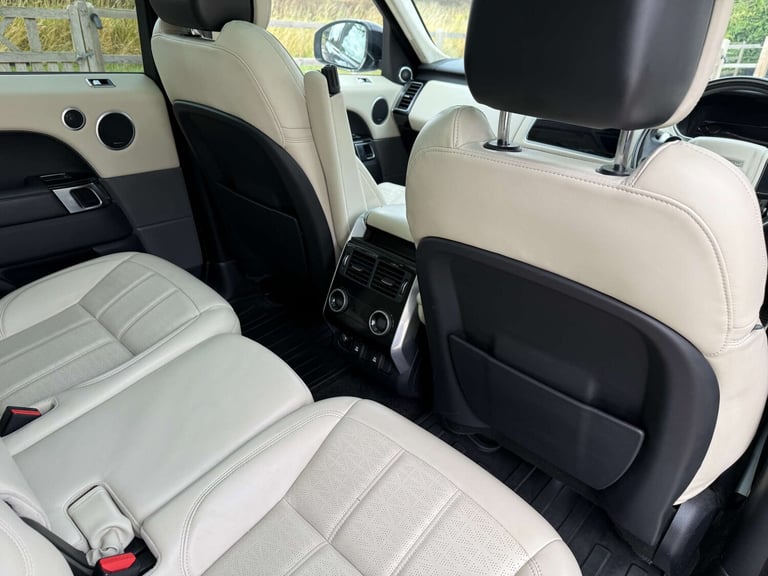 2018 Land Rover Range Rover Sport 4.4 SDV8 Autobiography Dynamic 5dr Auto ESTATE DIESEL Automatic