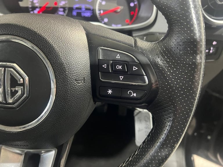 2018 MG MG ZS 1.5 VTi-TECH Exclusive SUV 5dr Petrol Manual Euro 6 (s/s) (106 ps) HATCHBACK Petrol...