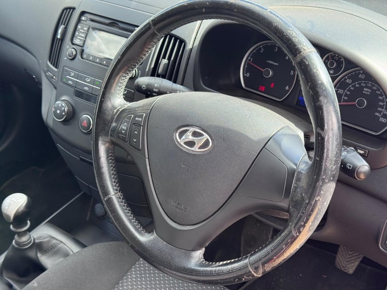 2010 Hyundai i30 1.6 CRDi Comfort Euro 4 5dr HATCHBACK Diesel Manual