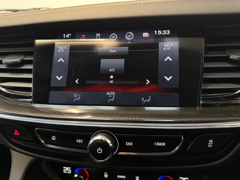 2017 Vauxhall Insignia 2.0 Turbo D SRi Vx-line Nav 5dr HATCHBACK DIESEL Manual