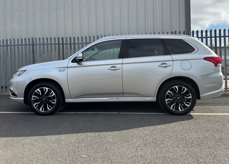 2018 Mitsubishi Outlander 2.0 HYBRID AUTOMATIC 4WD ESTATE Petrol Parallel Phev Automatic