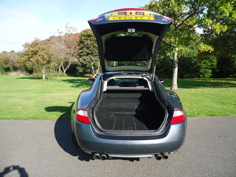 Jaguar XKR