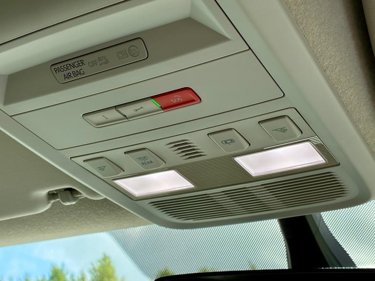 2023 VW Transporter Camper 2.0 TDI T28 Highline **Only 11,000 Miles - Day Van**