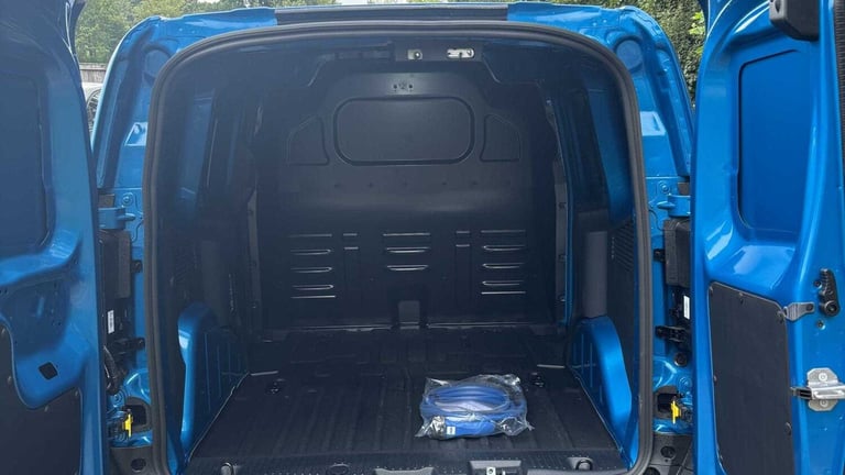 2025 Ford E-Transit Courier 100kW 43kWh Trend Van Auto Van Electric Automatic
