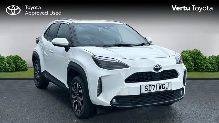 image for 2021 Toyota Yaris Cross 1.5 Hybrid Design 5dr CVT Hybrid Estate Estate Hybrid Automatic