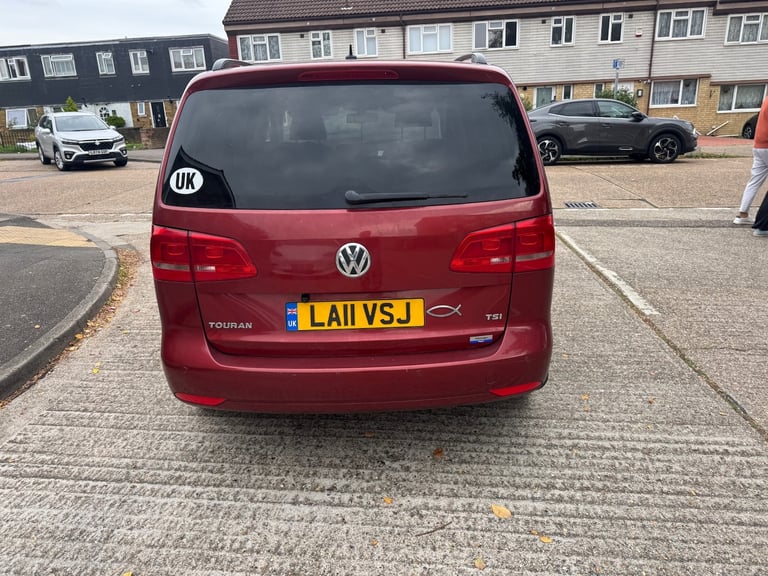 2024 Volkswagen Touran 1.4 TSi Auto MPV PETROL Automatic