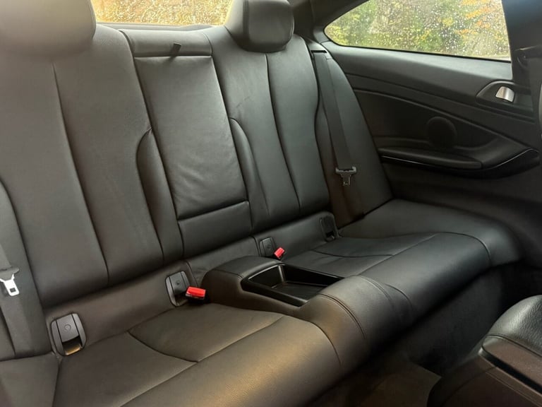 2015 BMW 4 Series 420i xDrive M Sport 2dr COUPE PETROL Manual