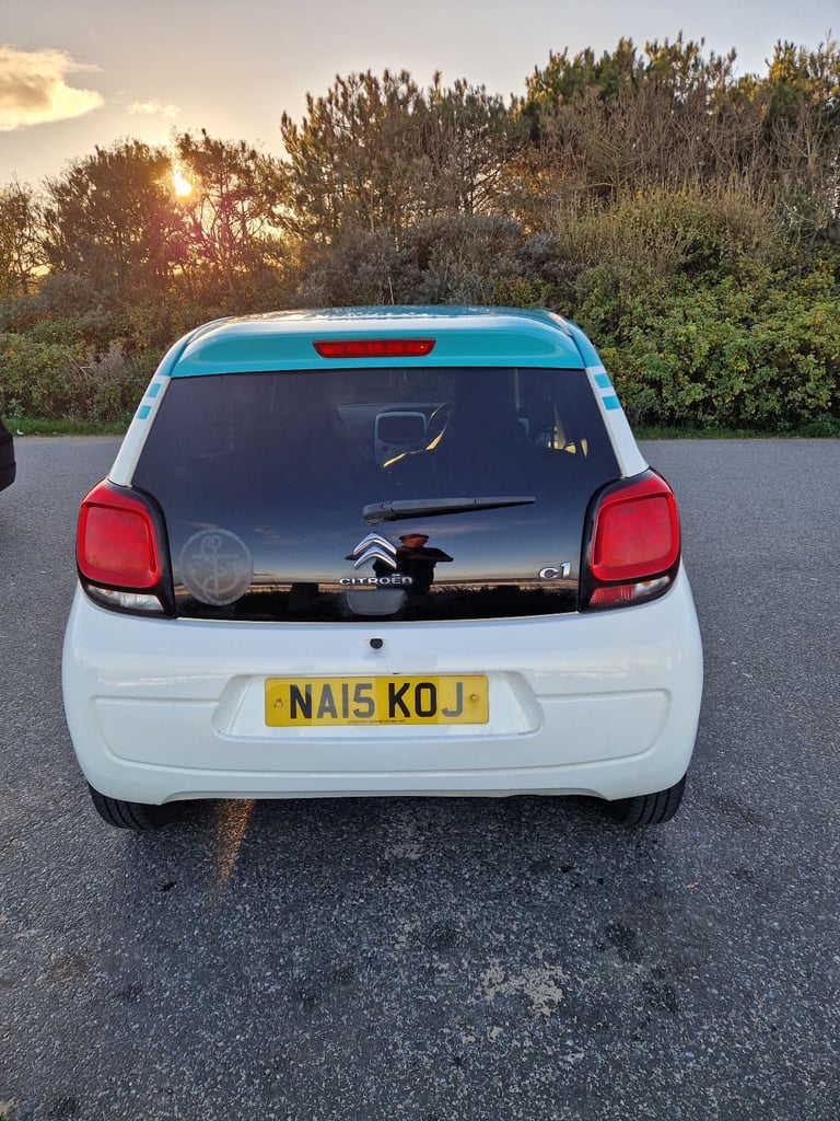 Citroen, C1, 1.2 Pure Tech Special Edition Hatchback, 2015, Manual, 1199 (cc), 3 doors