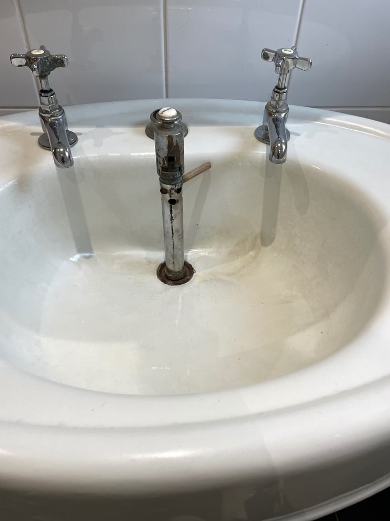 Vintage Victorian basin
