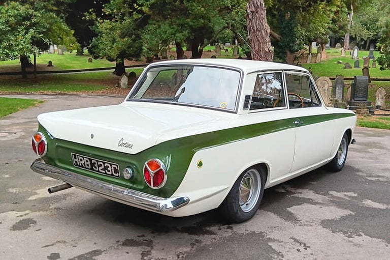 1965 Ford Cortina PETROL Manual