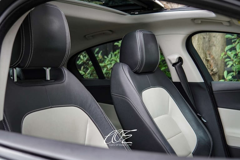 2016 Jaguar XE 2.0 XE R-Sport i Auto 4dr Saloon Petrol Automatic