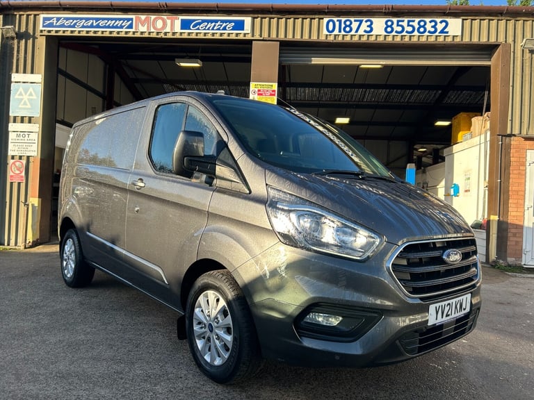 2021 Ford Transit Custom Limited 2.0 EcoBlue 130ps L1 H1 SWB 34,500 miles Grey