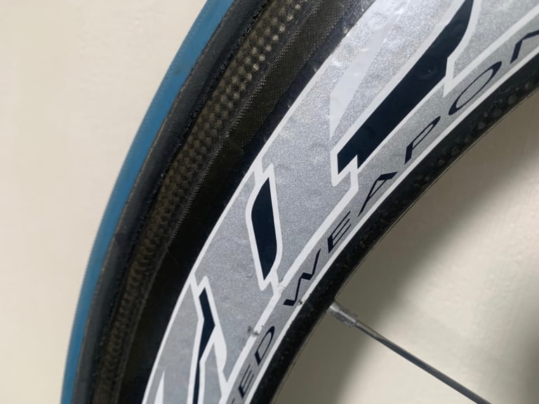 Zipp 404 Tubular front wheel