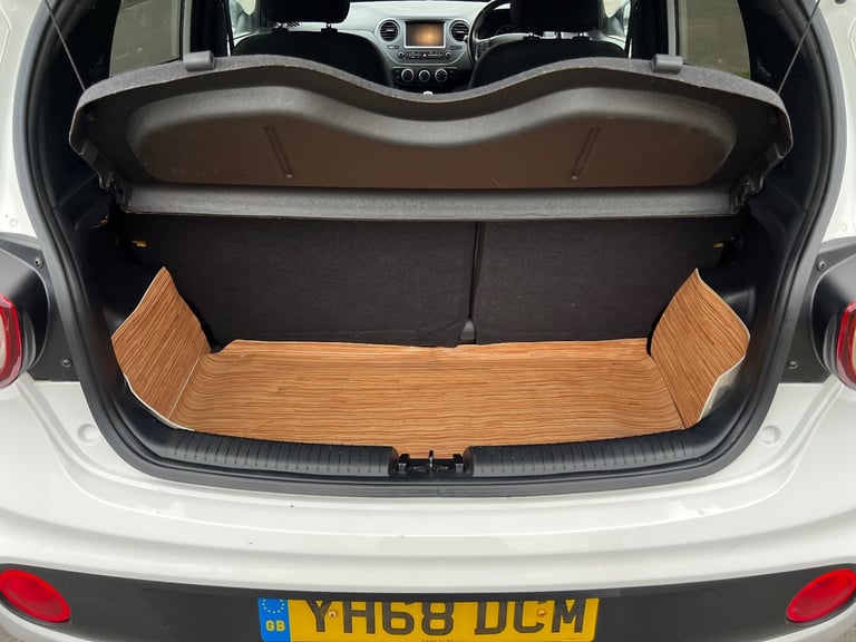 2019 Hyundai i10 Go Super Low Miles 5 Door Manual Yaris Clio Fiesta Aygo Micra Polo 