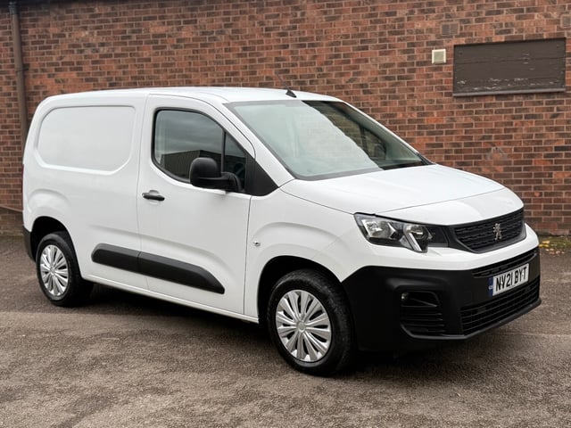 2021 Peugeot Partner 1000 BlueHDi 100 Professional Van PANEL