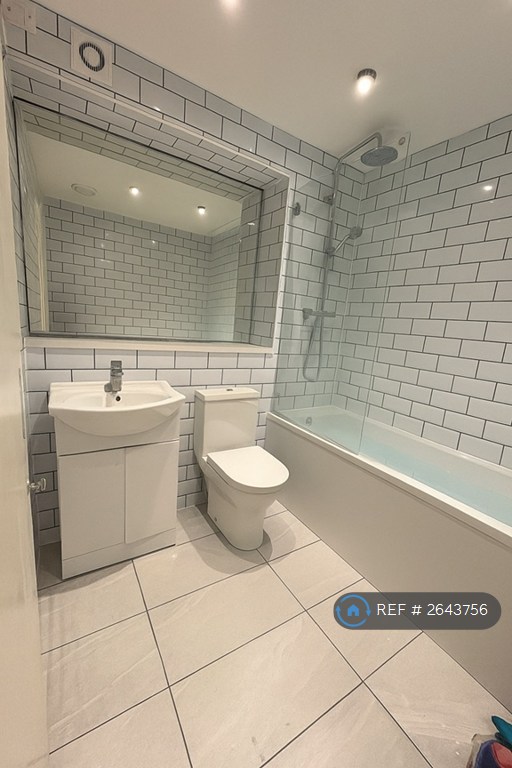 1 bedroom flat in Relko Gardens, Sutton, SM1 (1 bed) (#2643756)