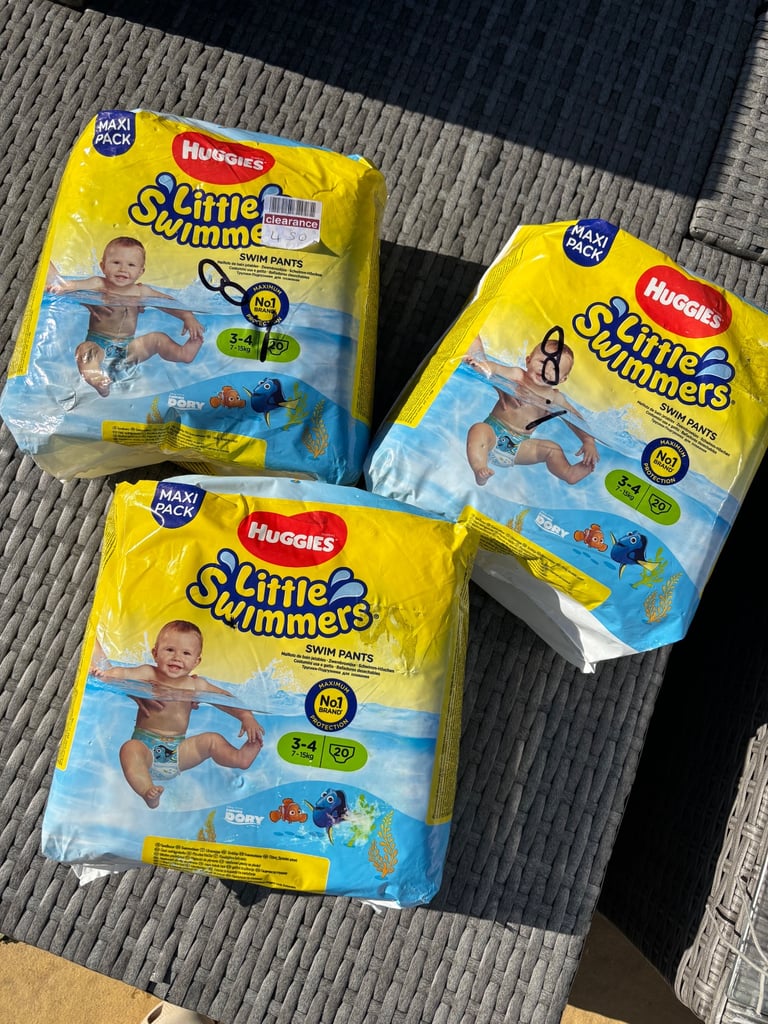 image for 3 x Huggies little swimmers swim nappies size 3-4 (7-15kg)