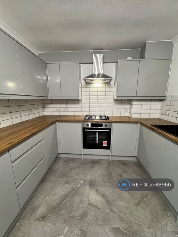 4 bedroom house in Bouvier Road, Enfield, EN3 (4 bed) (#2648966)