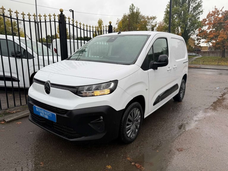 2024 Citroen Berlingo 1.5 Berlingo Driver BlueHDI S/S 5dr Panel Van Diesel Manual