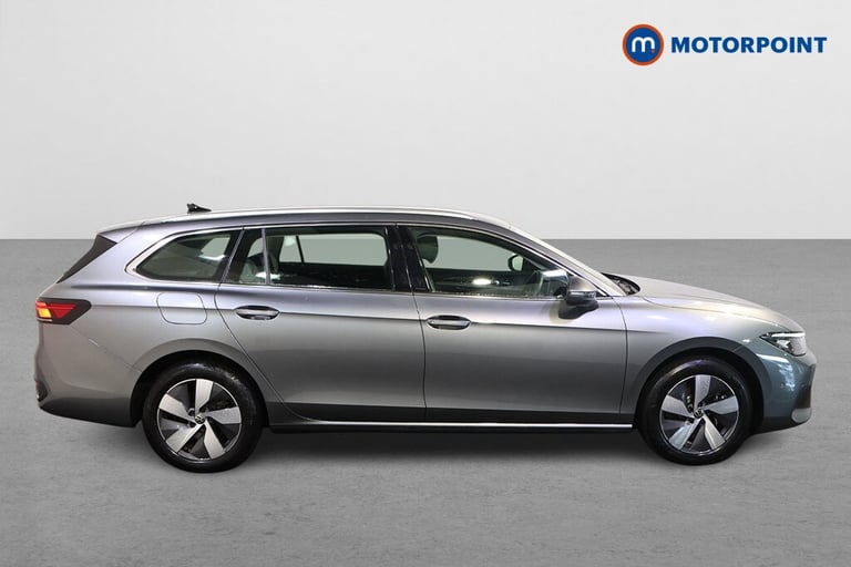 2025 Volkswagen Passat 1.5 TSI eHybrid Life 5dr DSG ESTATE PETROL/ELECTRIC Automatic