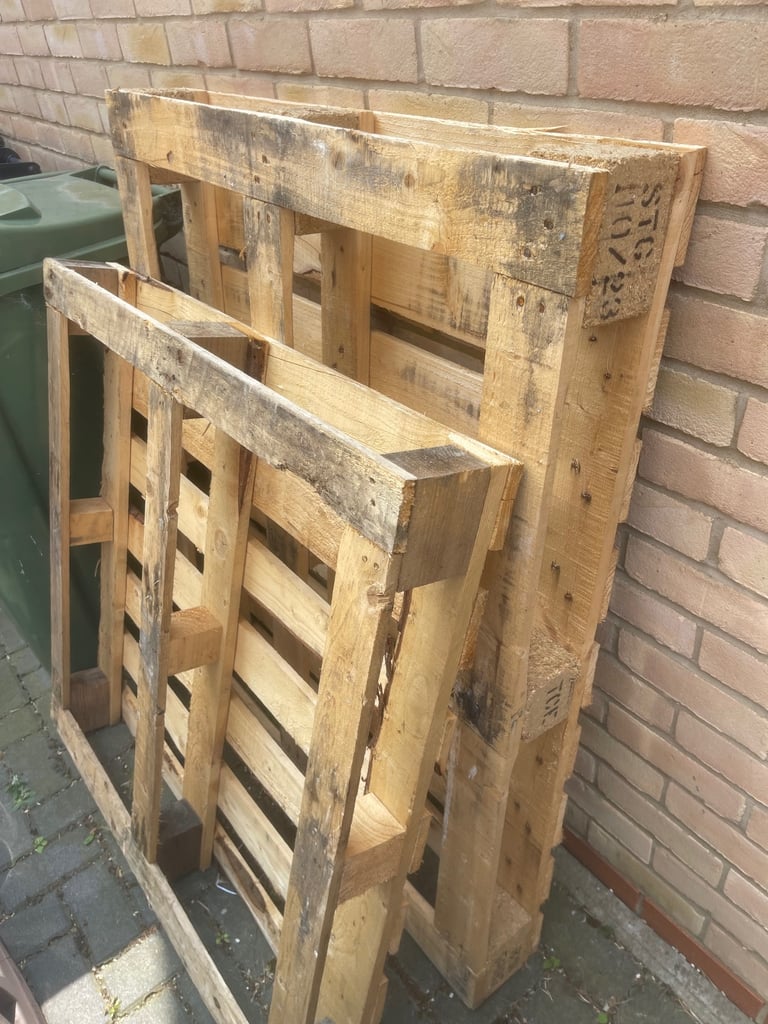 Two pallets to give away