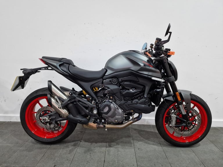 2024 Ducati Monster M937, 1851 Miles, Quickshifter, Bluetooth, Bar End Mirrors