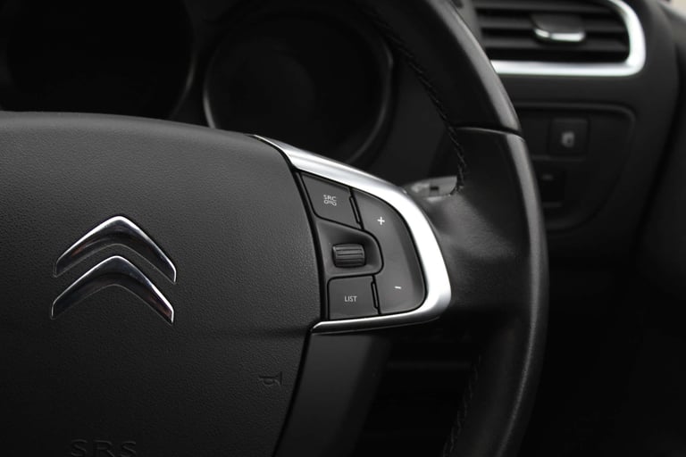 2016 Citroen C4 1.2 C4 Feel PureTech 5dr Hatchback Petrol Manual