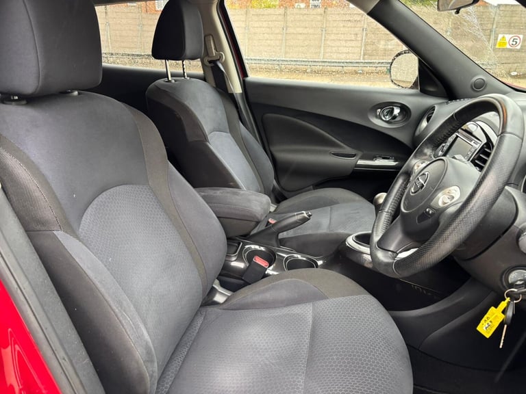 2014 Nissan Juke 1.6 N-Tec 5dr HATCHBACK Petrol Manual