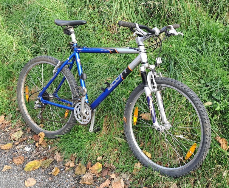 Scott aluminium frame bike 