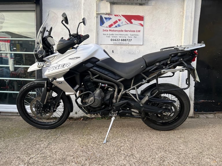 TRIUMPH TIGER 800 XCA ADVENTURE BIKE 2020 FSH