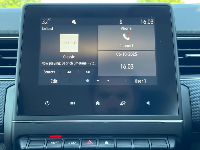 2021 Renault Arkana 1.3 TCe MHEV Iconic SUV 5dr Petrol EDC 2WD Euro 6 (s/s) (140 ps) COUPE Petrol...