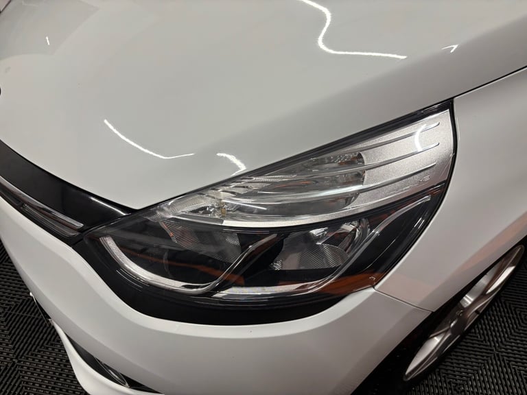 2015 Renault Clio 1.2 16V Dynamique MediaNav 5dr HATCHBACK Petrol Manual