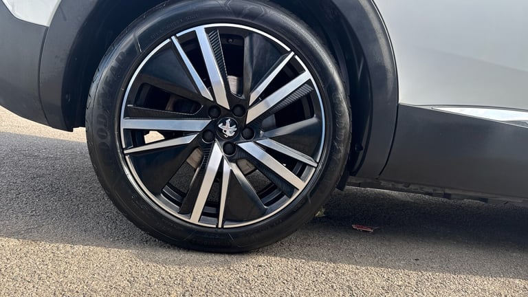 2022 Peugeot 3008 1.6 Hybrid4 300 GT 5dr e-EAT8 Estate Estate Hybrid Automatic