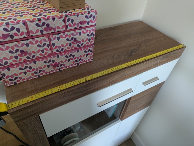 Living Room furniture set+ Samsung TV