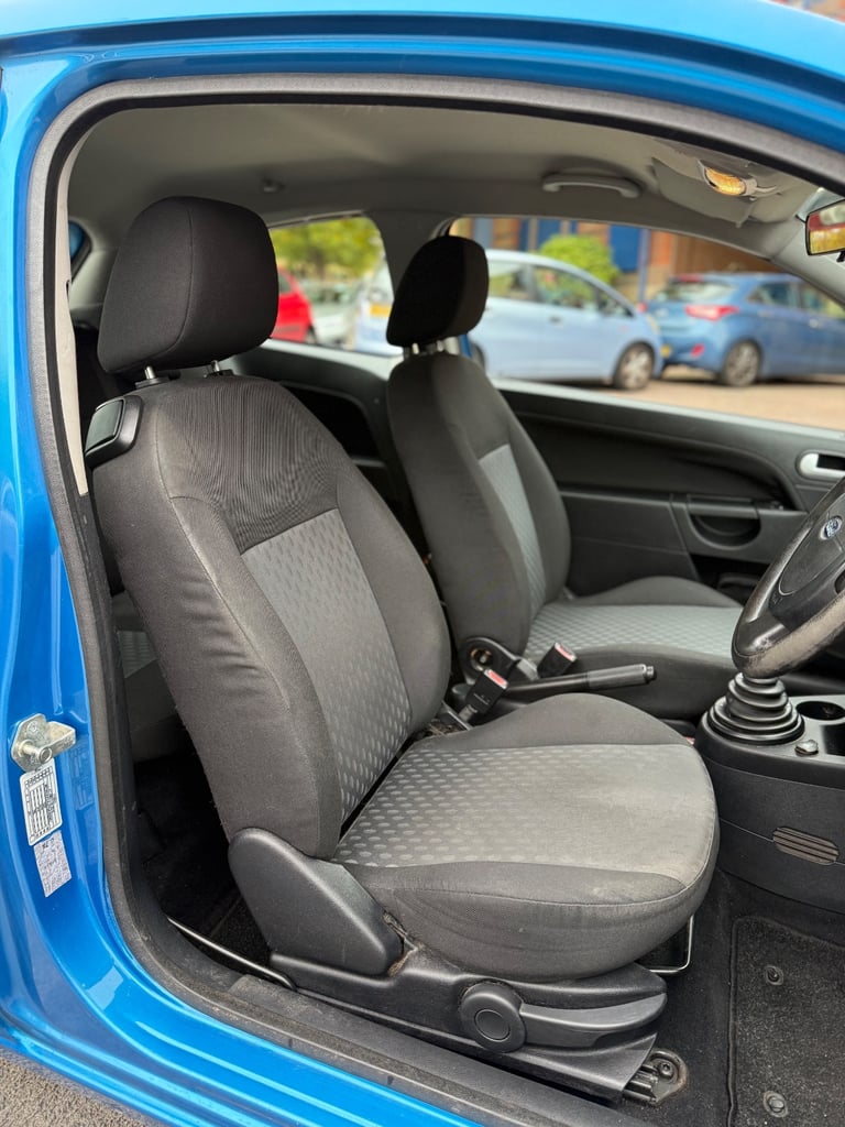 Ford, FIESTA, Hatchback, 2005, Manual, 1388 (cc), 3 doors
