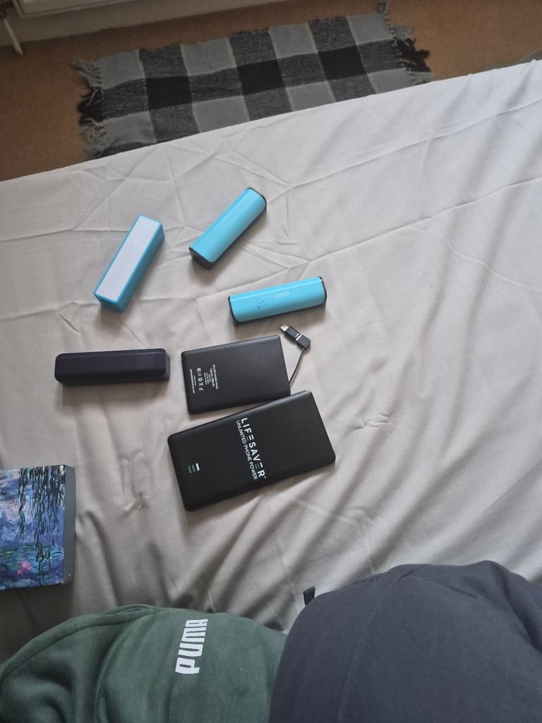 image for 6 power banks