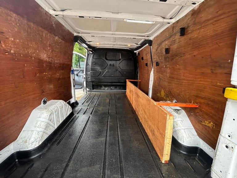 2018 Ford Transit Custom 2.0 TDCi 105ps Low Roof Van PANEL VAN DIESEL Manual