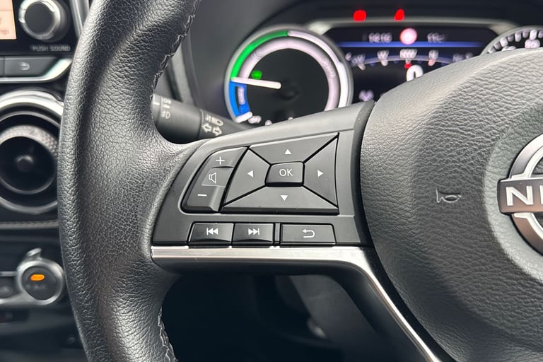 2022 Nissan Juke 1.6 Hybrid Premiere Edition 5dr Auto Hatchback Hybrid Automatic