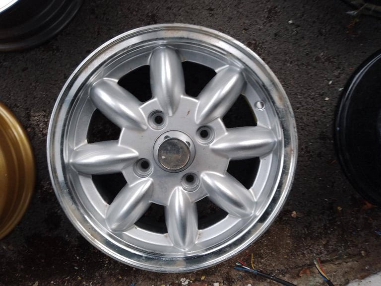 NEW CLASSIC MINI 12 INCH ALLOY WHEELS SILVER OR WHITE CENTRES POLISHED RIMS