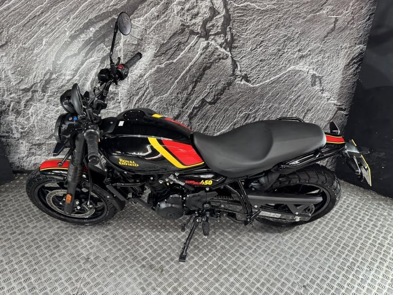 ROYAL ENFIELD GUERRILLA 450 2025
