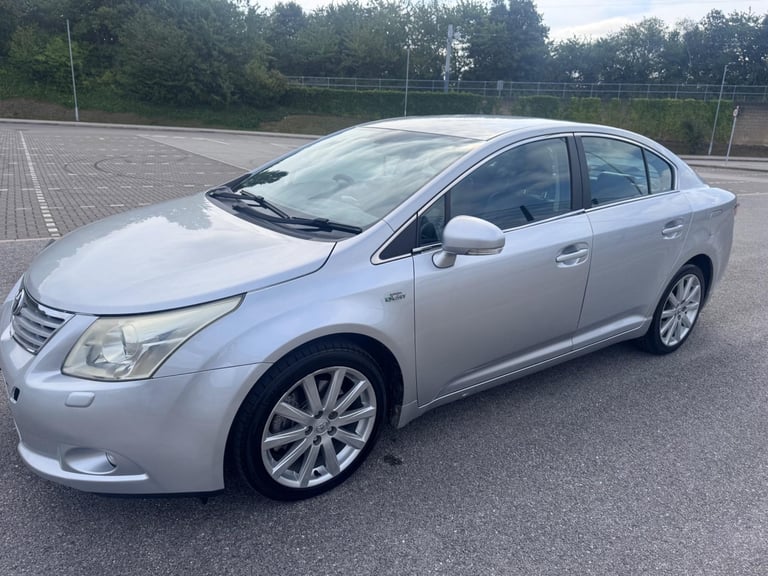 2010 Toyota Avensis 2.2 D-CAT T Spirit Auto Euro 5 4dr SALOON Diesel Automatic