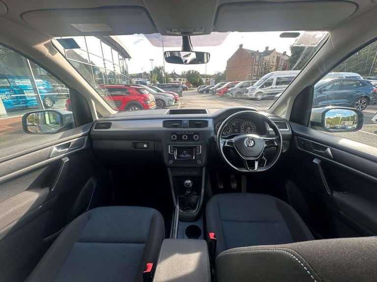 2016 Volkswagen Caddy Maxi Life 2.0 TDI 5dr Manual MPV Diesel Manual