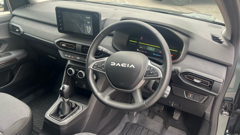 2024 Dacia Jogger 1.6 HEV Extreme 5dr Auto MPV PETROL/ELECTRIC Automatic