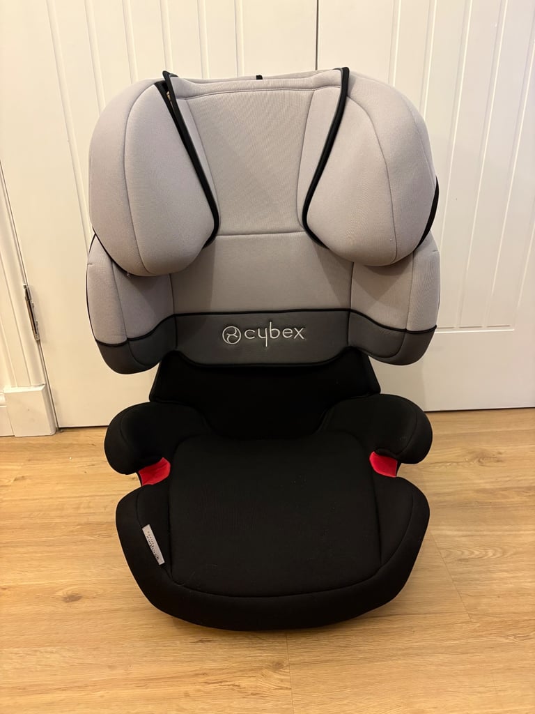 Cybex x-fix stage 2/3 car seat